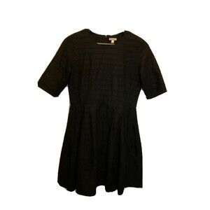 Gap Size 4 Women’s Half Sleeve A-line Dress Eyelet Zip Up Black